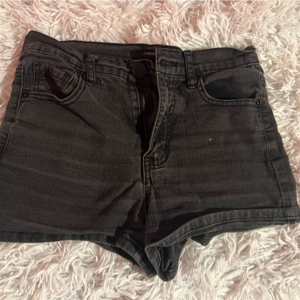 Forever 21 ✨ 💖 Black shorts